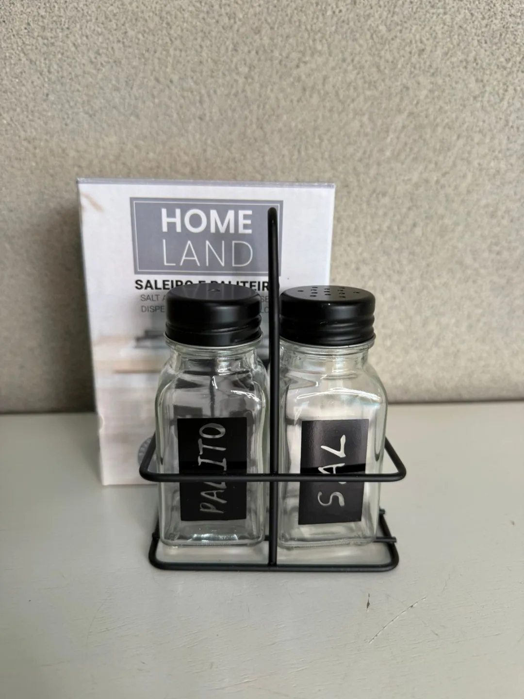 Conjunto Saleiro e Paliteiro